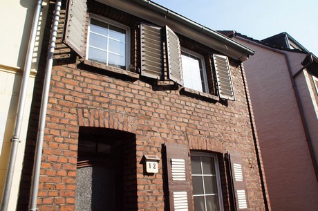 zons