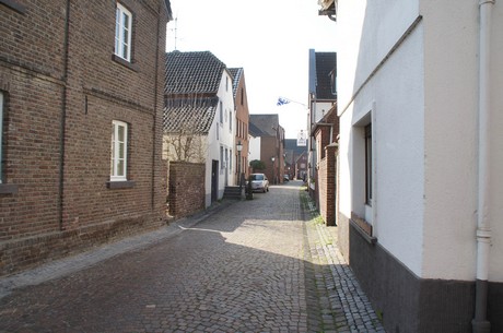 zons