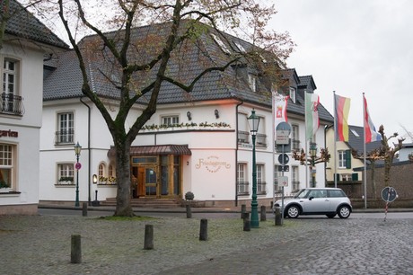zons